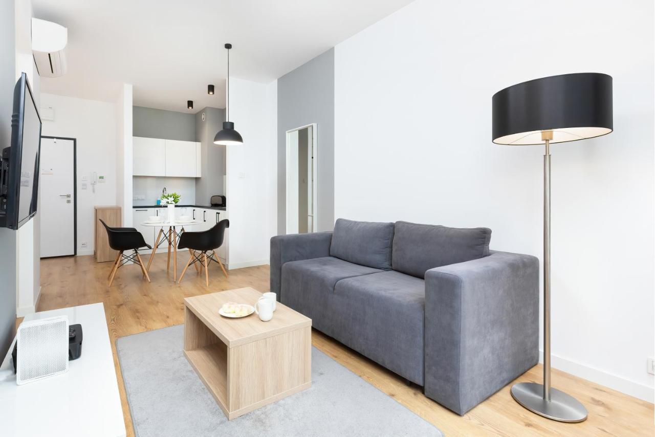 Wola Pet-Friendly Apartments With Ac Slawinska By Noclegi Renters Warszawa Exteriör bild